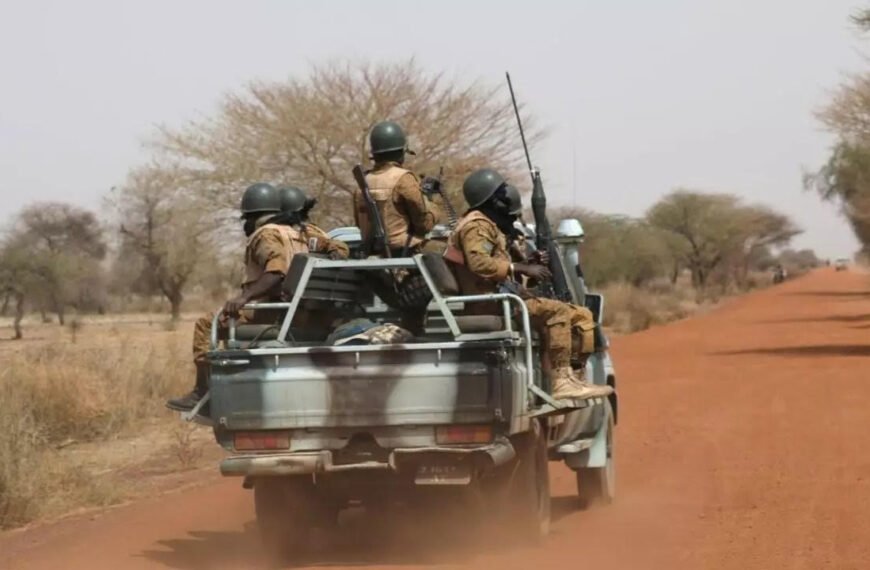 Las juntas militares de Burkina Faso y Nígerse retiran de la organización antiyihadista G5 Sahel y firman una nueva alianza con Malí