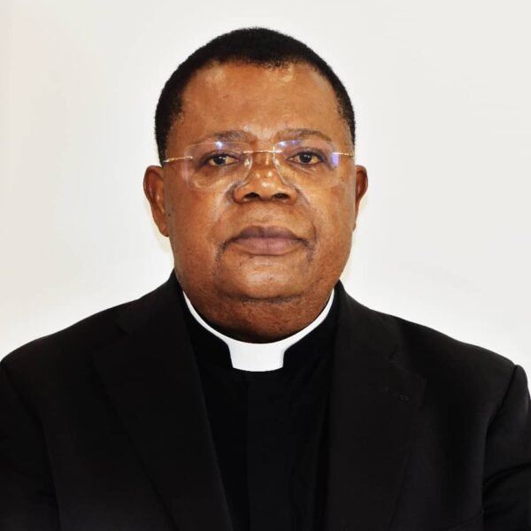 El Padre Fernando Ignacio Ondó ha sido nombrado presidente de las escuelas católicas africanas