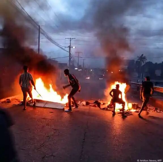 Fuertes protestas en Mozambique dejan al menos 21 muertos tras la confirmación de los resultados electorales