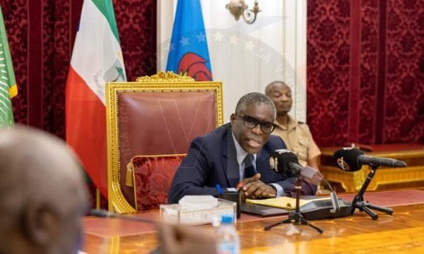 Guinea Ecuatorial concede visados gratuitos a los turistas del crucero SH Diana para impulsar el turismo